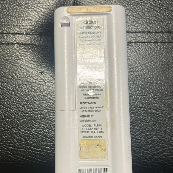 iClicker Plus Remote Control - Picture 3 of 3